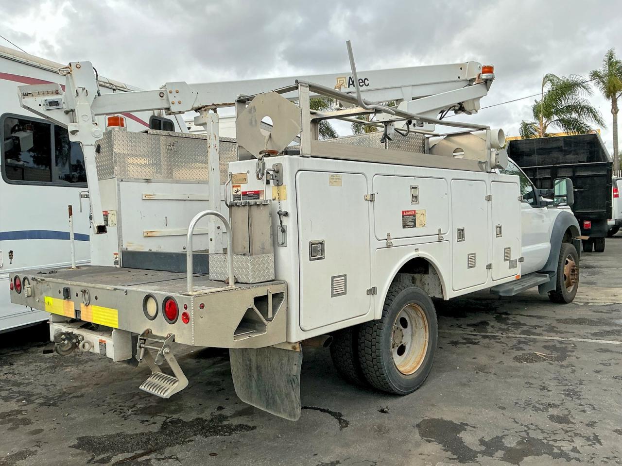 2012 Ford F-450 Super Duty Trucks - Image 4