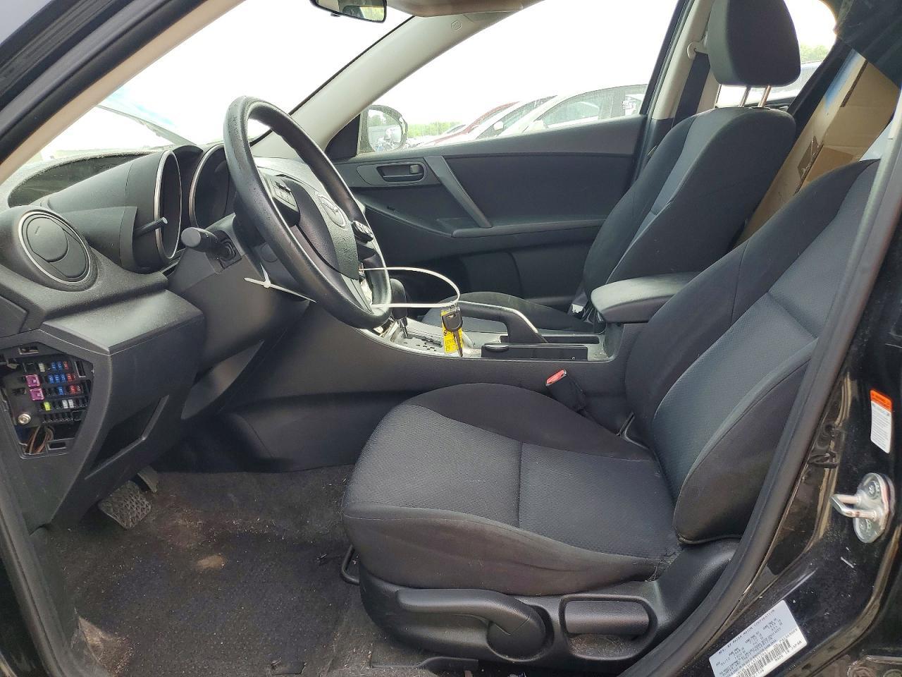 2010 Mazda 3 - Image 7