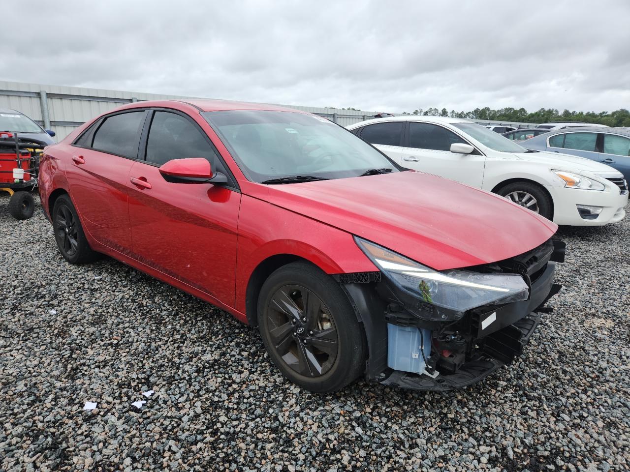 2021 Hyundai Elantra - Фото 4