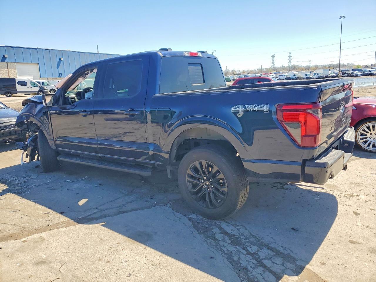 2024 Ford F150 Xlt - Фото 2