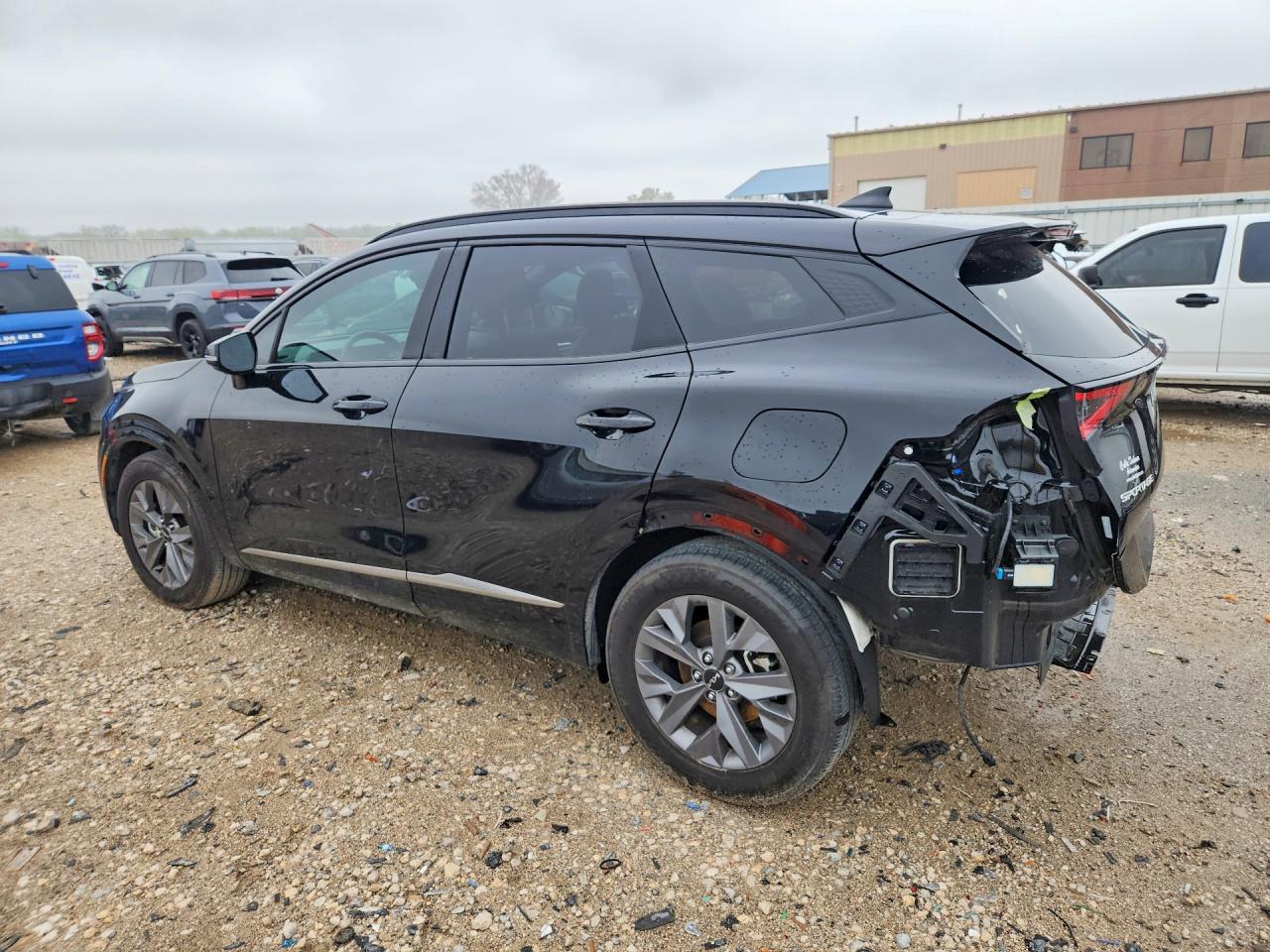 2025 Kia Sportage Sx - Image 2
