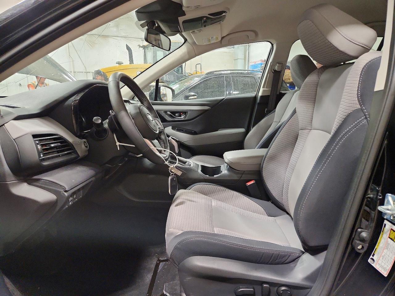 2025 Subaru Outback Premium - Image 7