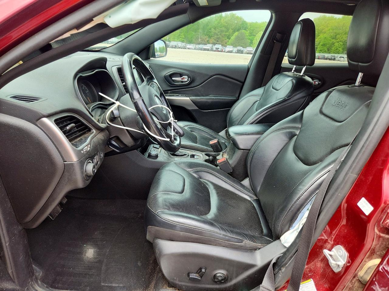 2019 Jeep Cherokee Limited - Image 7