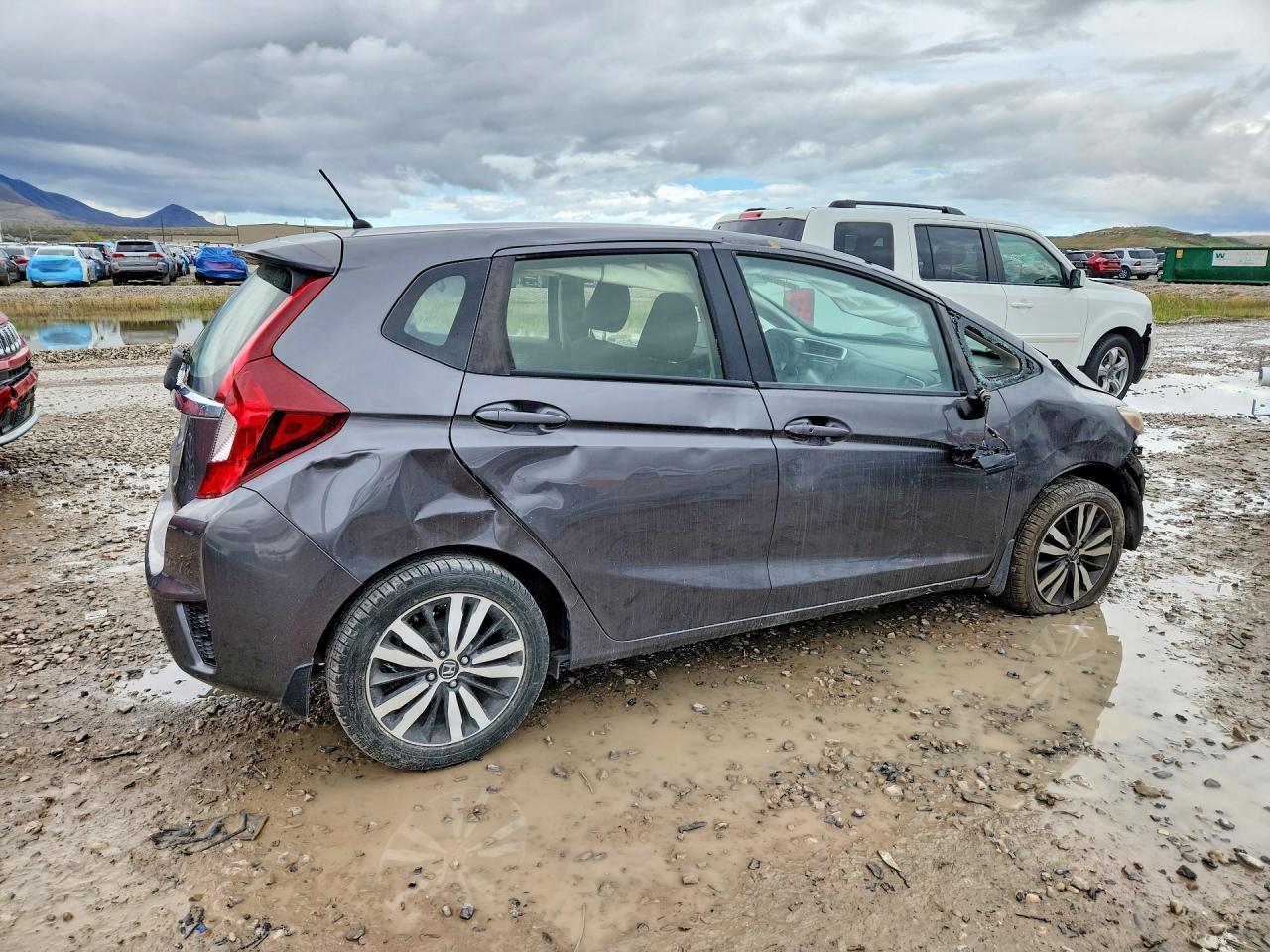 2016 Honda Fit Ex - Image 3