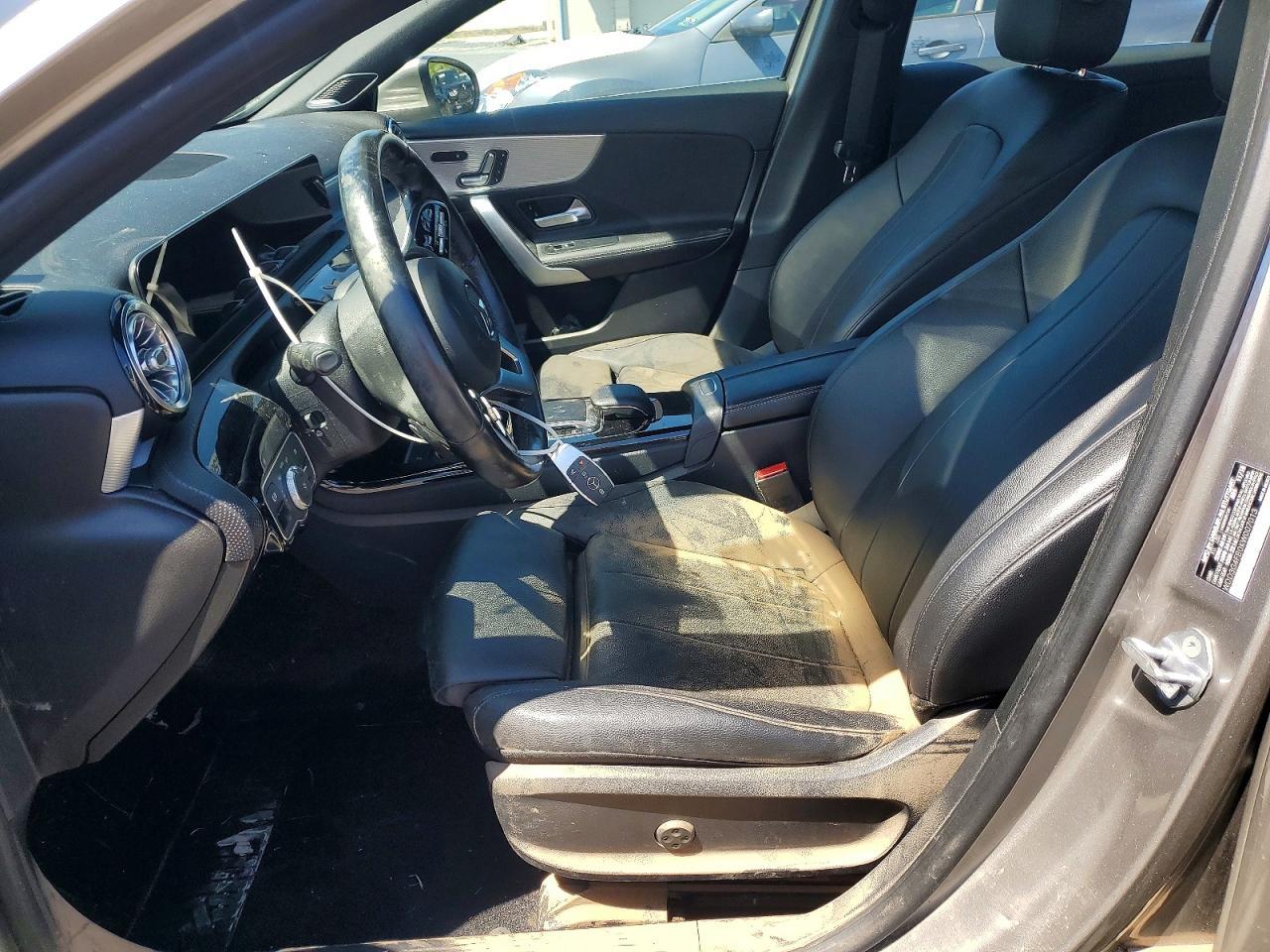 2019 Mercedes-Benz A 220 4Matic - Фото 7