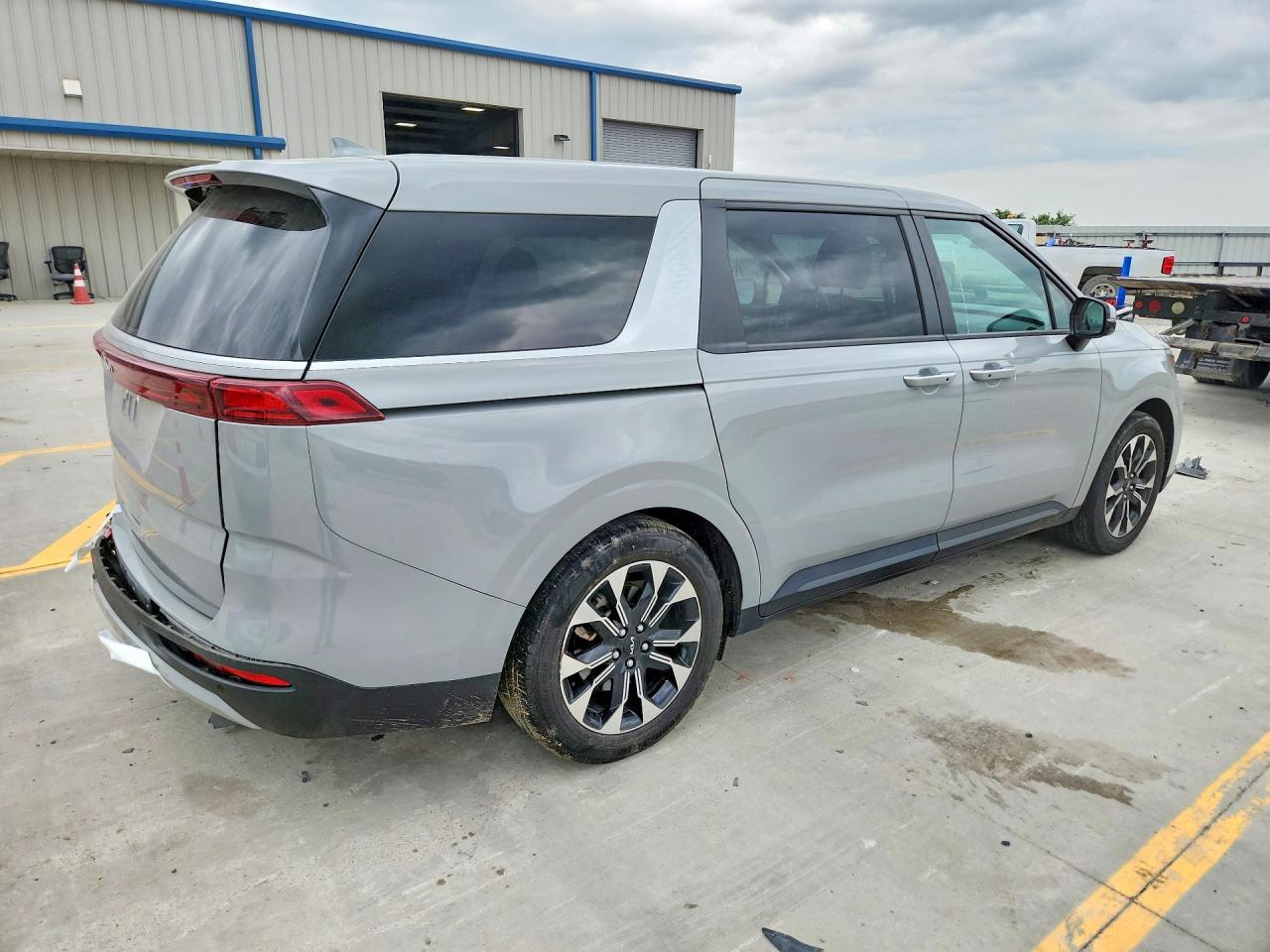 2024 Kia Carnival Ex - Фото 3