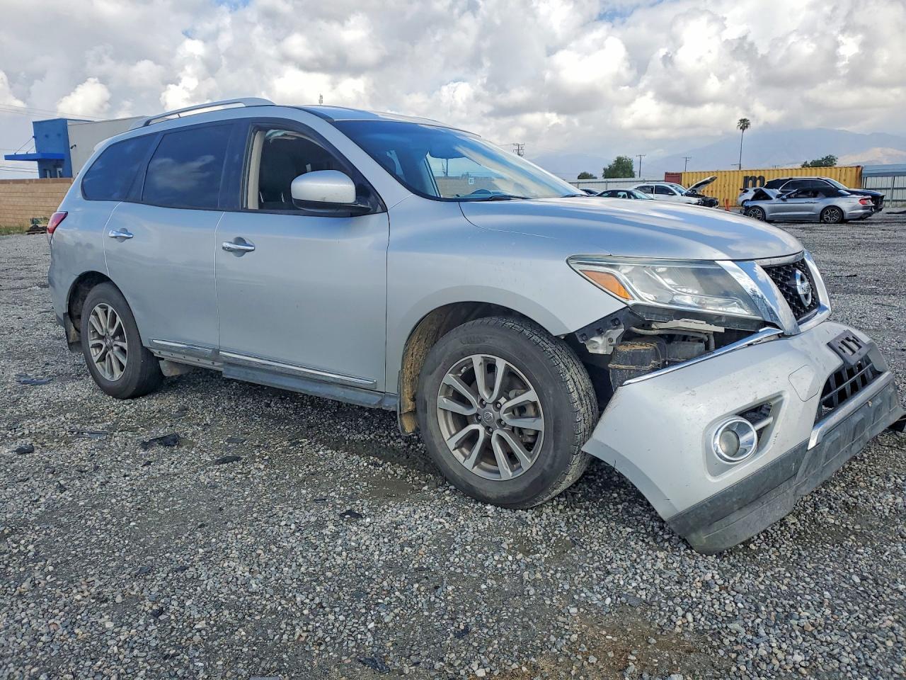 2016 Nissan Pathfinder Sl - Фото 4