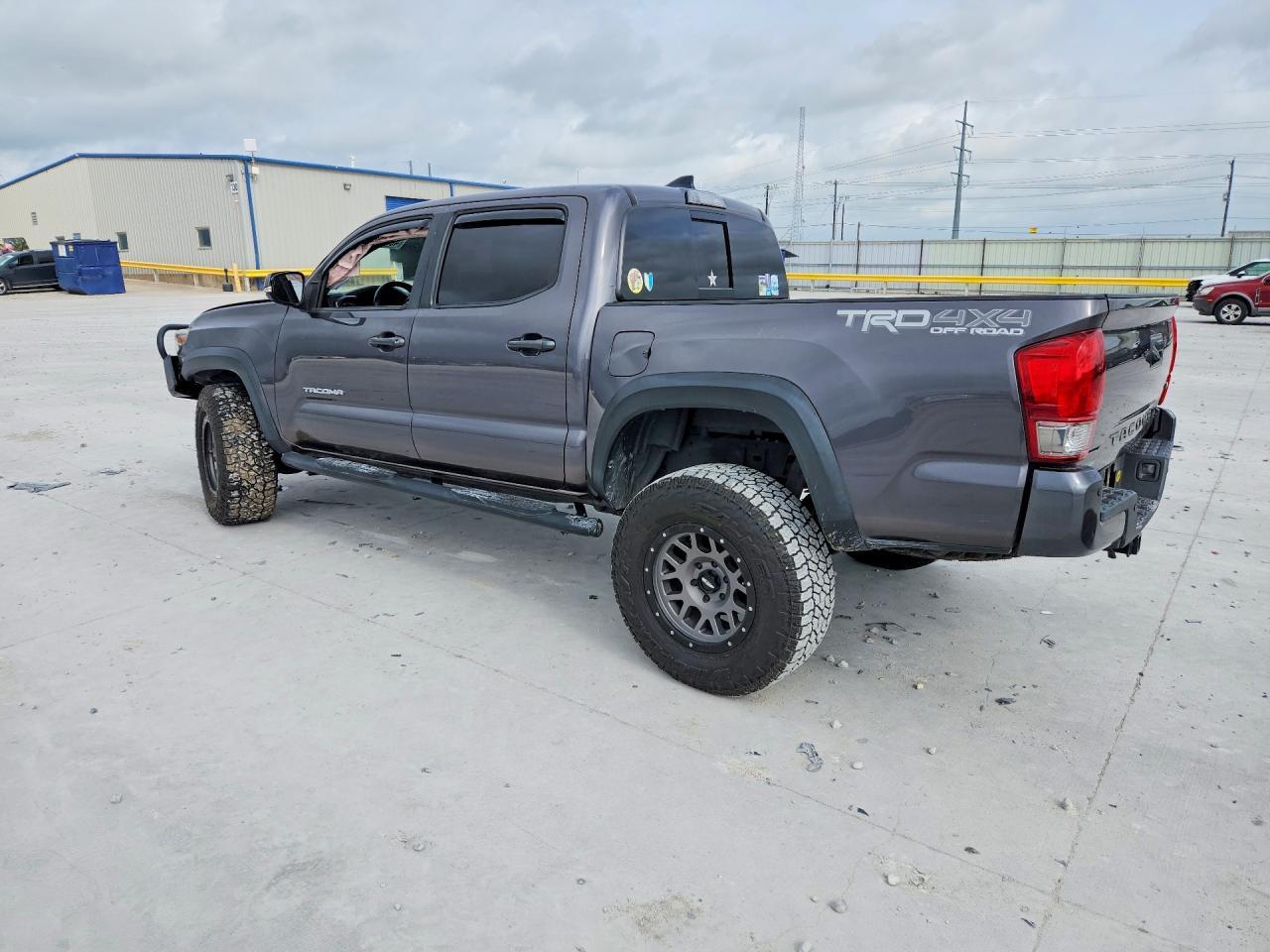 2017 Toyota Tacoma Trd Off-Road - Фото 2