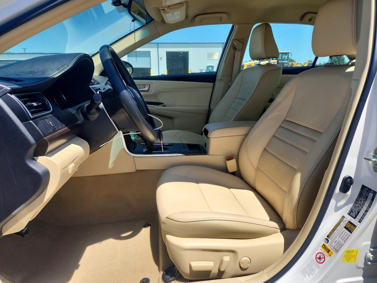 2015 Toyota Camry Xle - Image 7