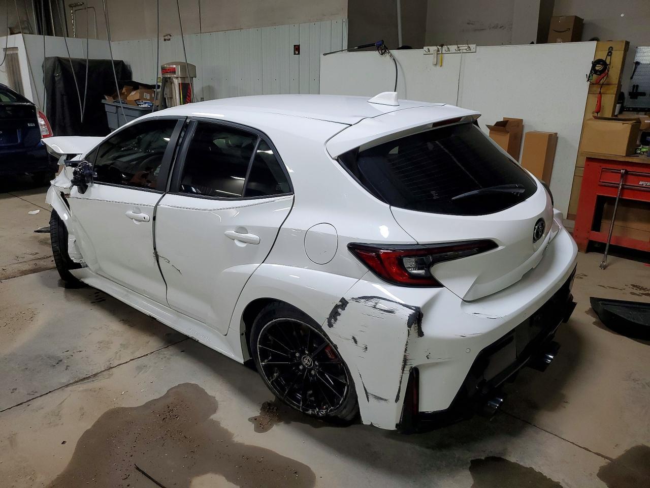 2025 Toyota Gr Corolla Premium - Фото 2