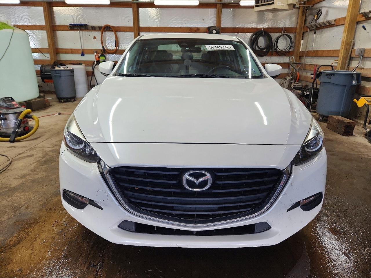 2018 Mazda 3 Sport - Image 5