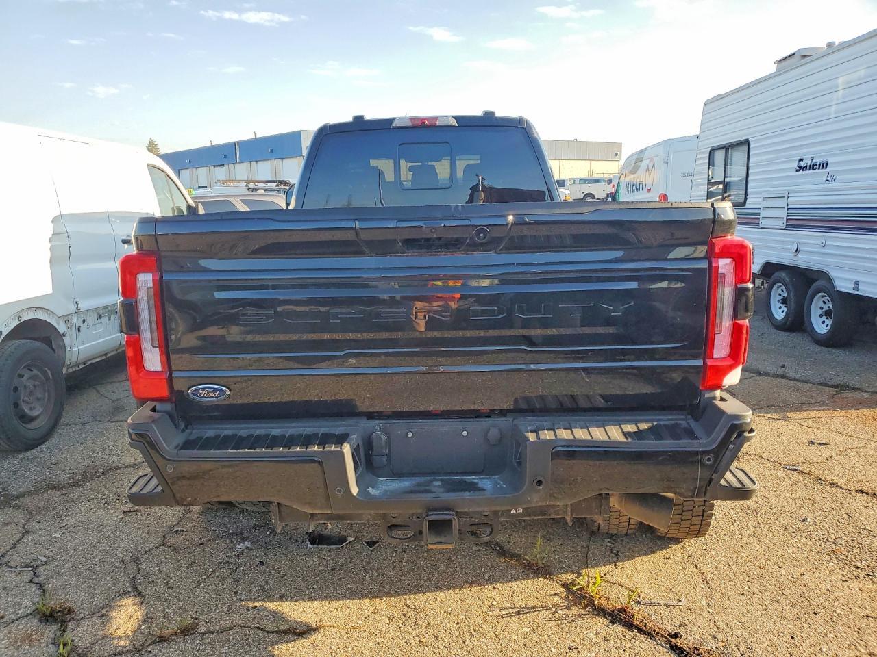 2026 Ford F450 Super Duty - Фото 6
