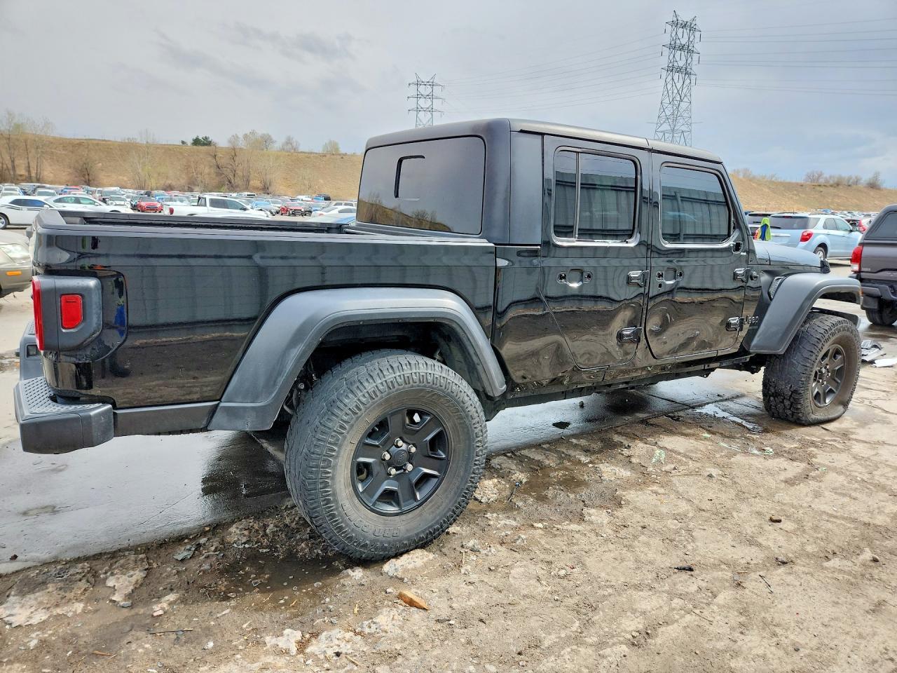 2020 Jeep Gladiator Sport - Image 3