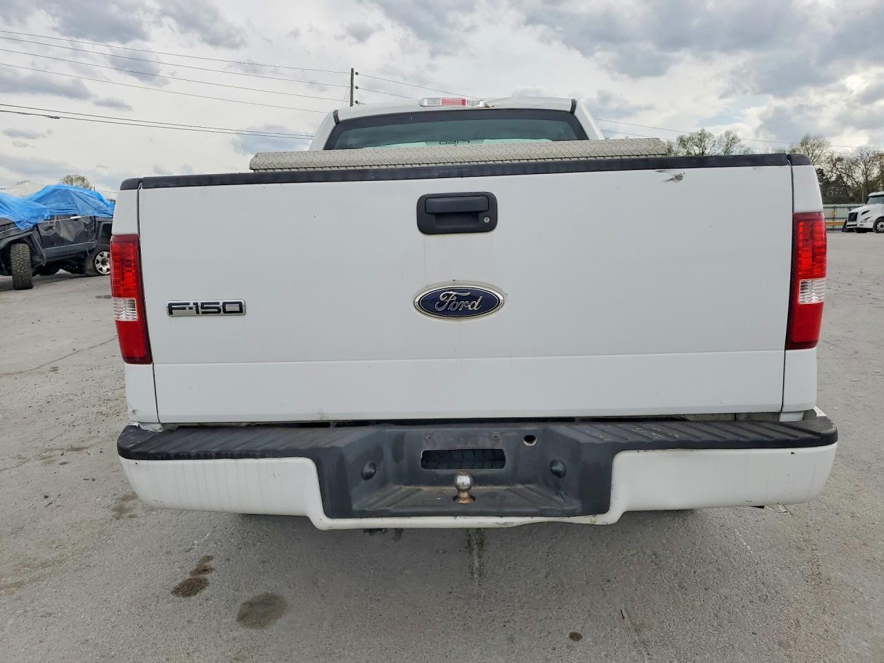 2006 Ford F150 - Image 6