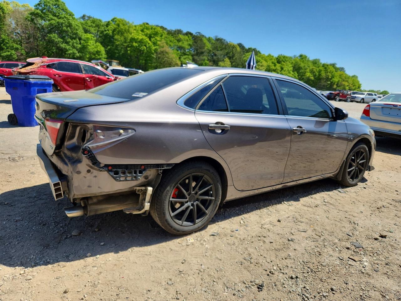 2015 Toyota Camry Xle - Фото 3
