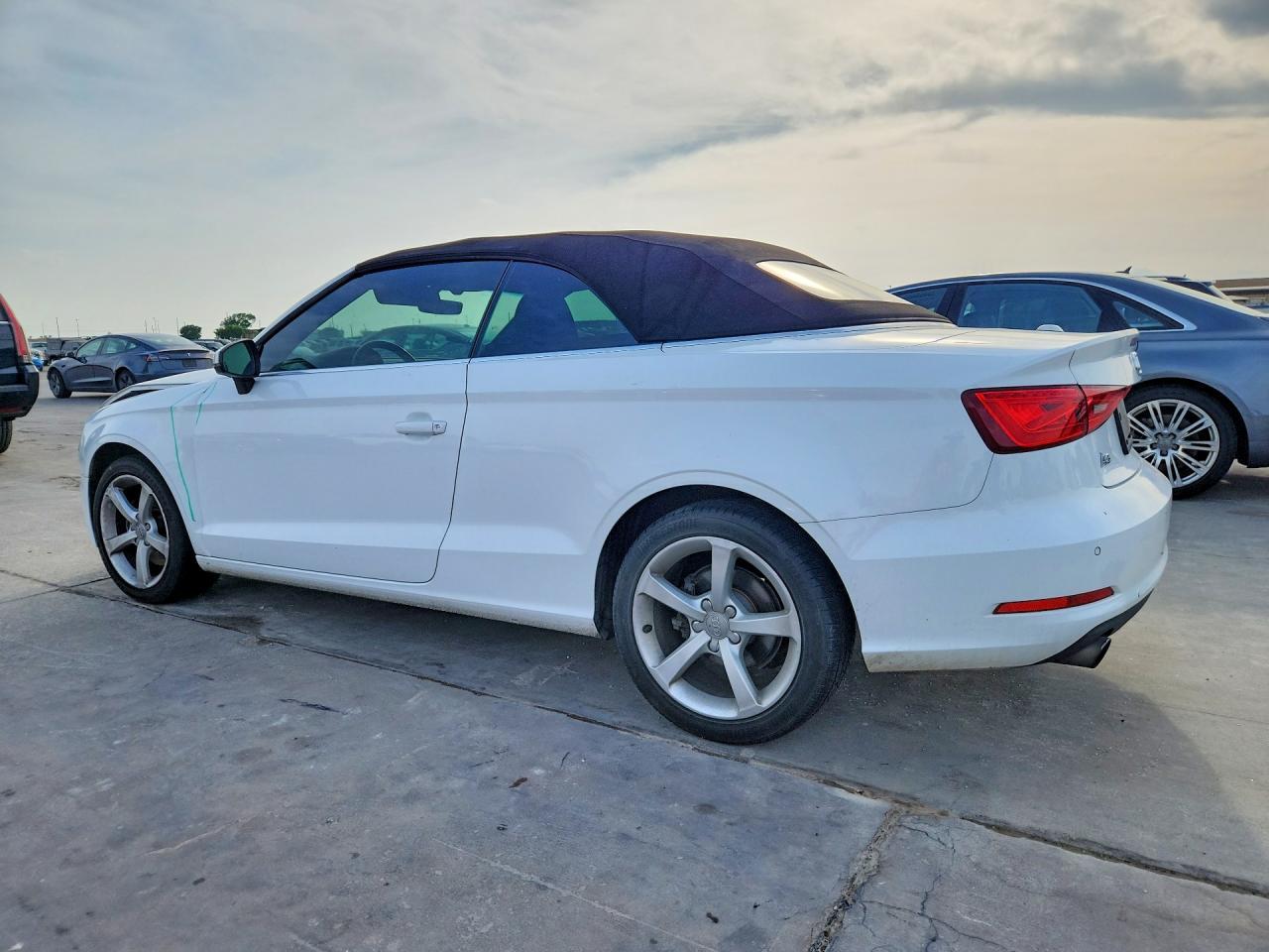 2016 Audi A3 Premium - Фото 2