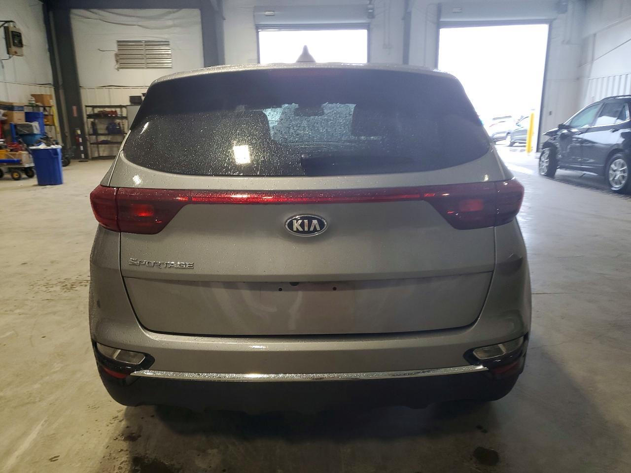 2022 Kia Sportage Lx - Фото 6