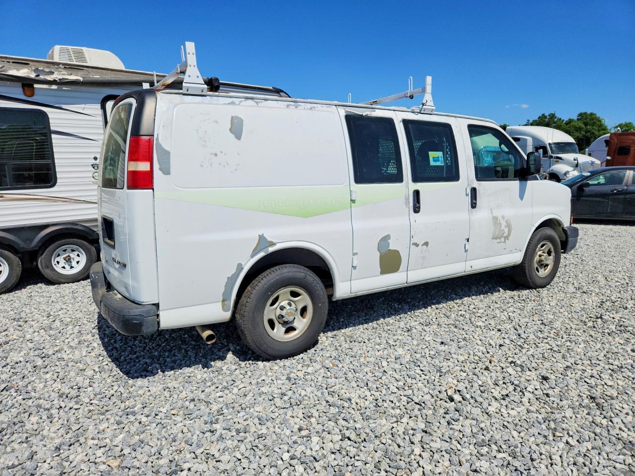 2005 Chevrolet Express 1500 Utility / Service Van - Фото 3