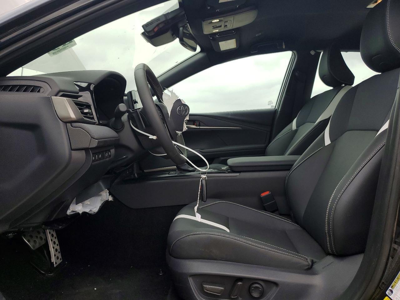 2026 Toyota Camry Se - Фото 7