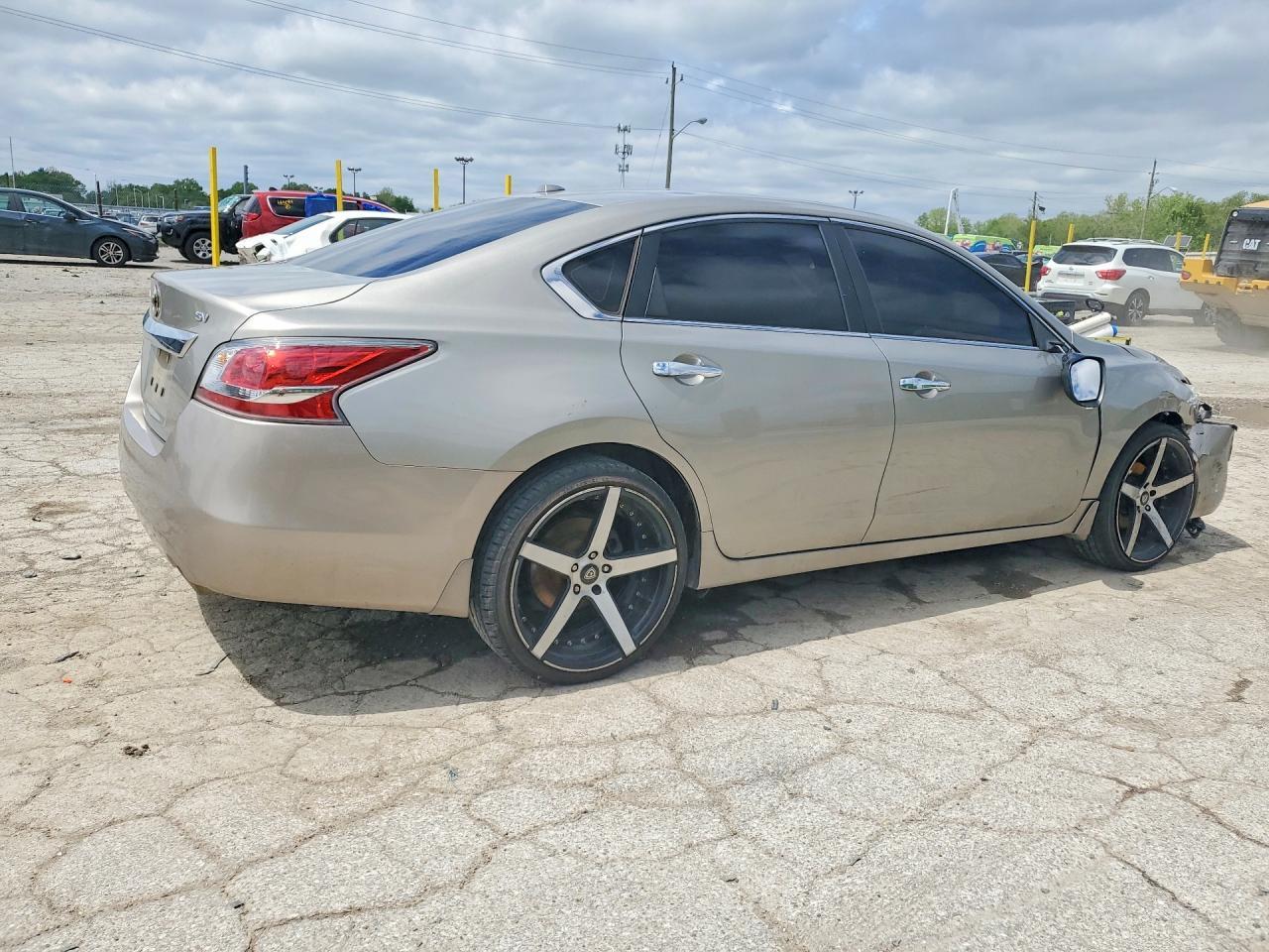 2015 Nissan Altima 2.5 Sv - Image 3