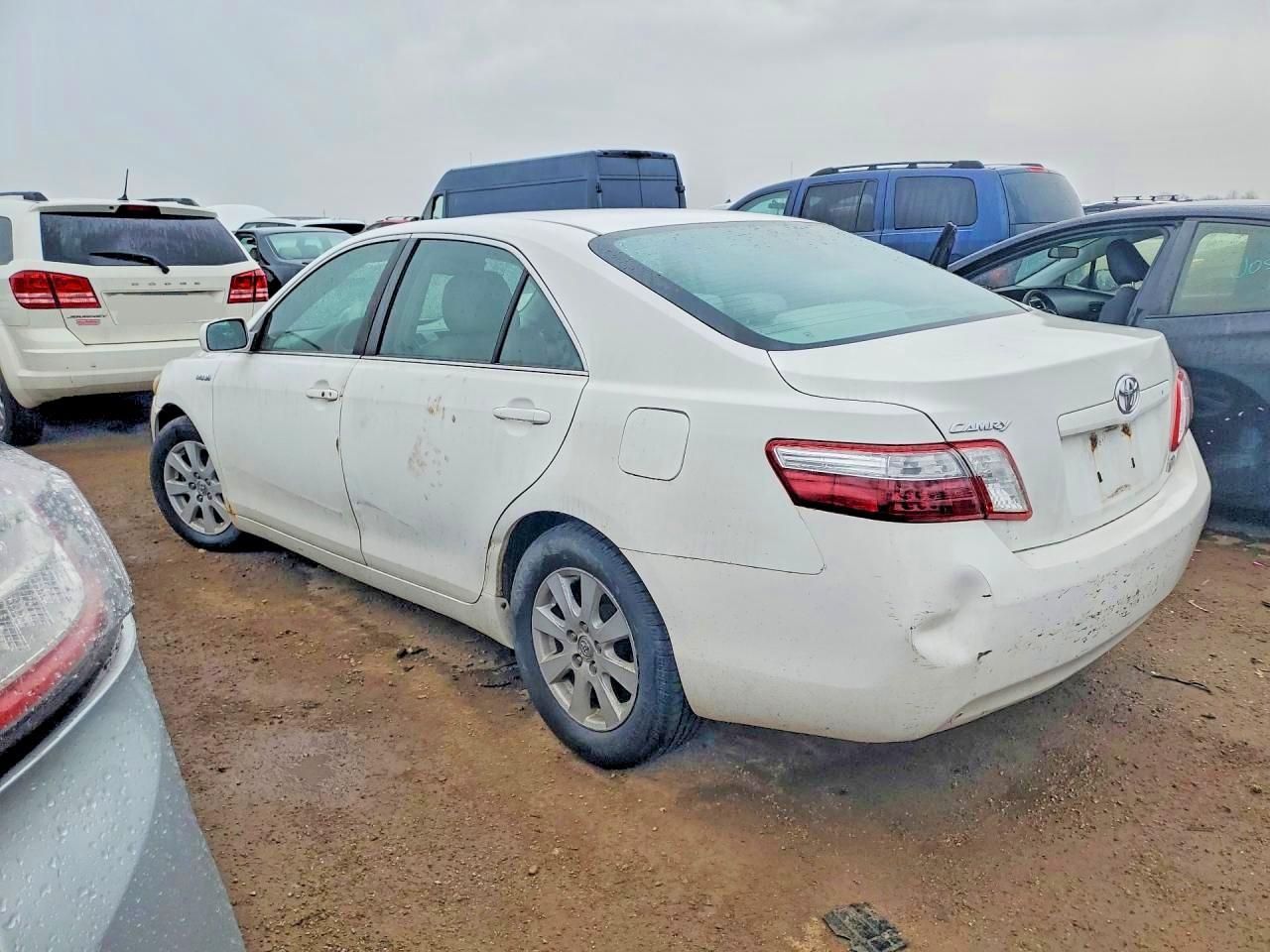 2008 Toyota Camry Hybrid Base - Image 2