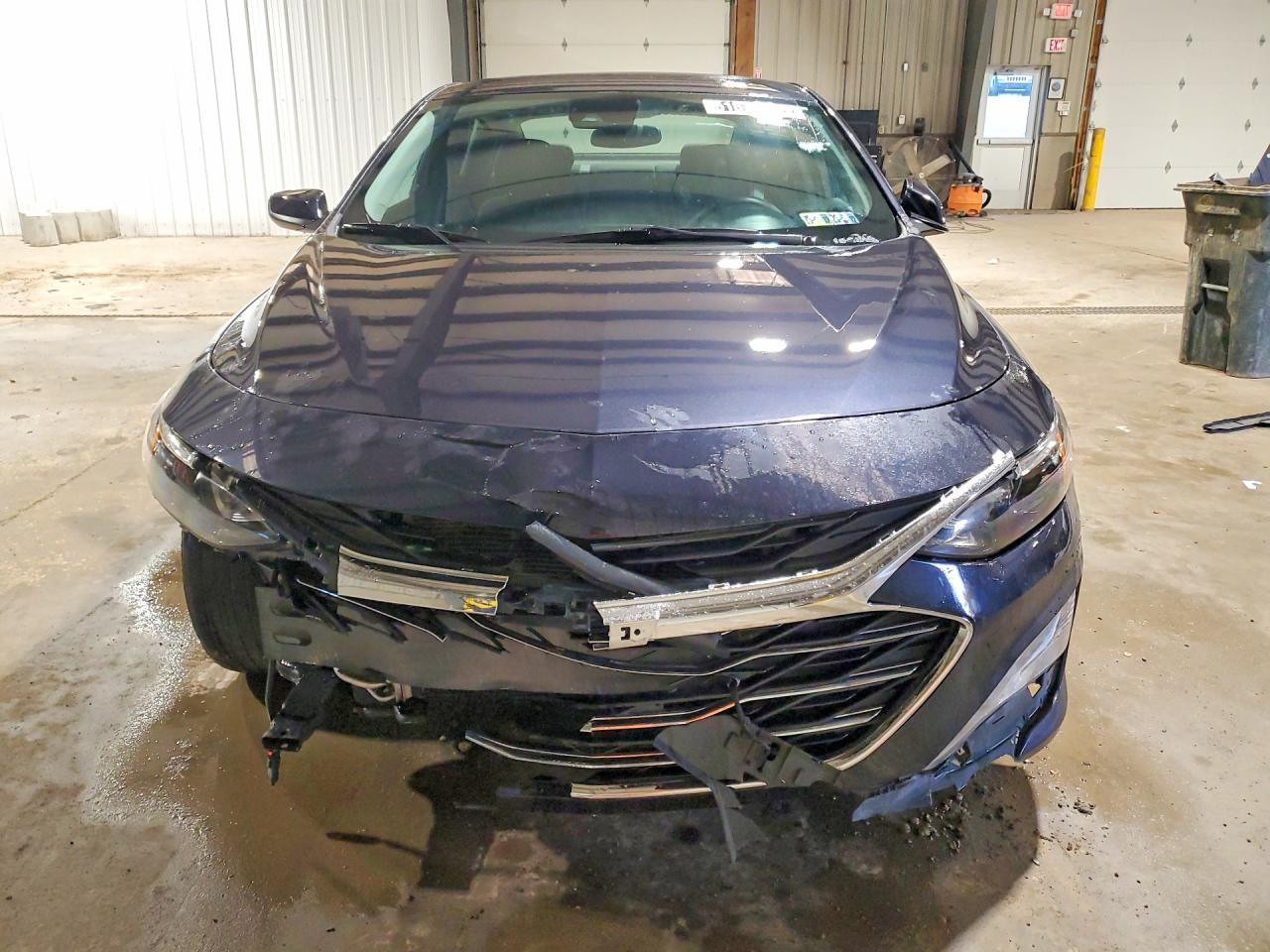 2023 Chevrolet Malibu Lt - Image 5