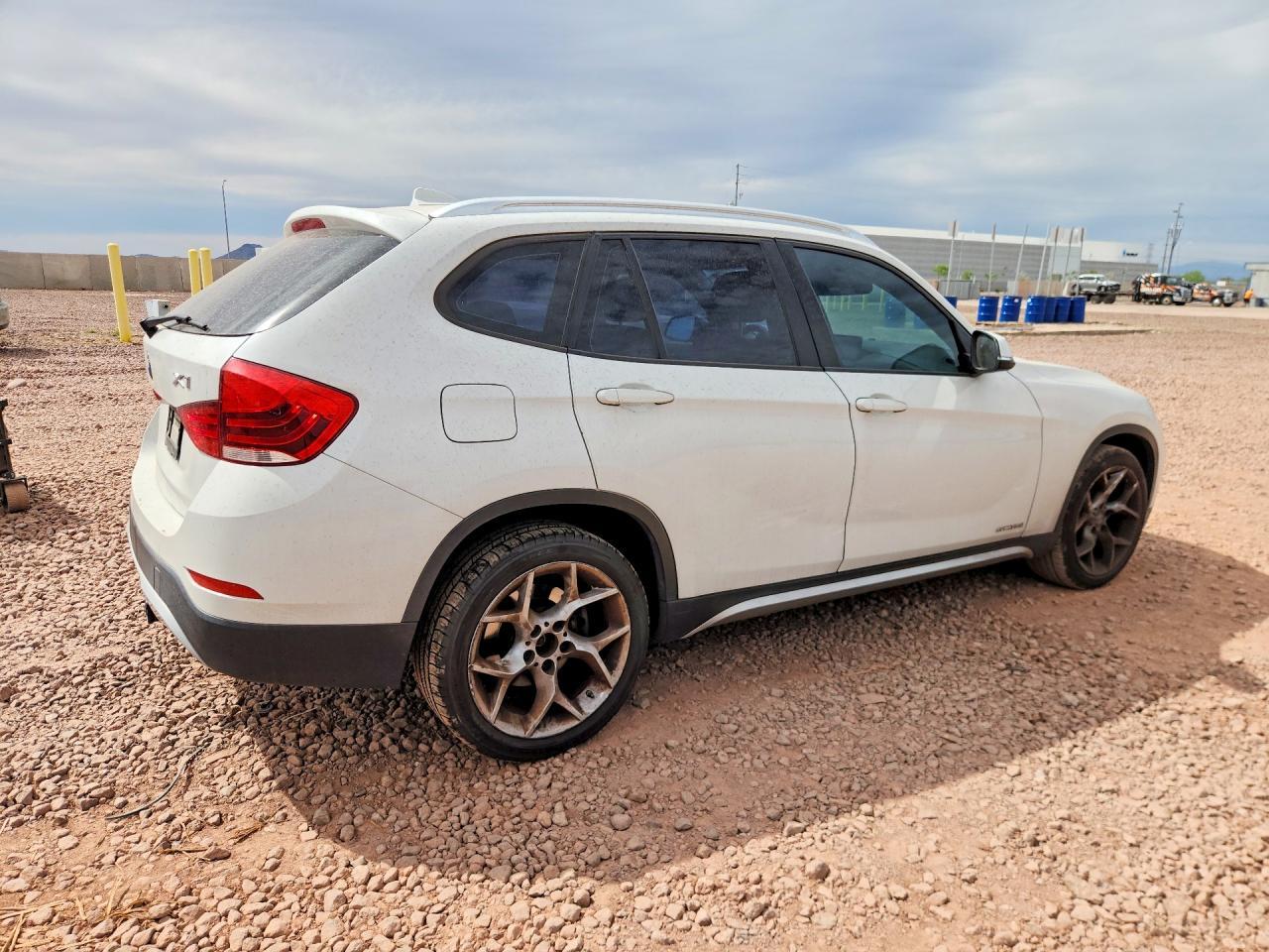 2015 BMW X1 Sdrive28I - Фото 3
