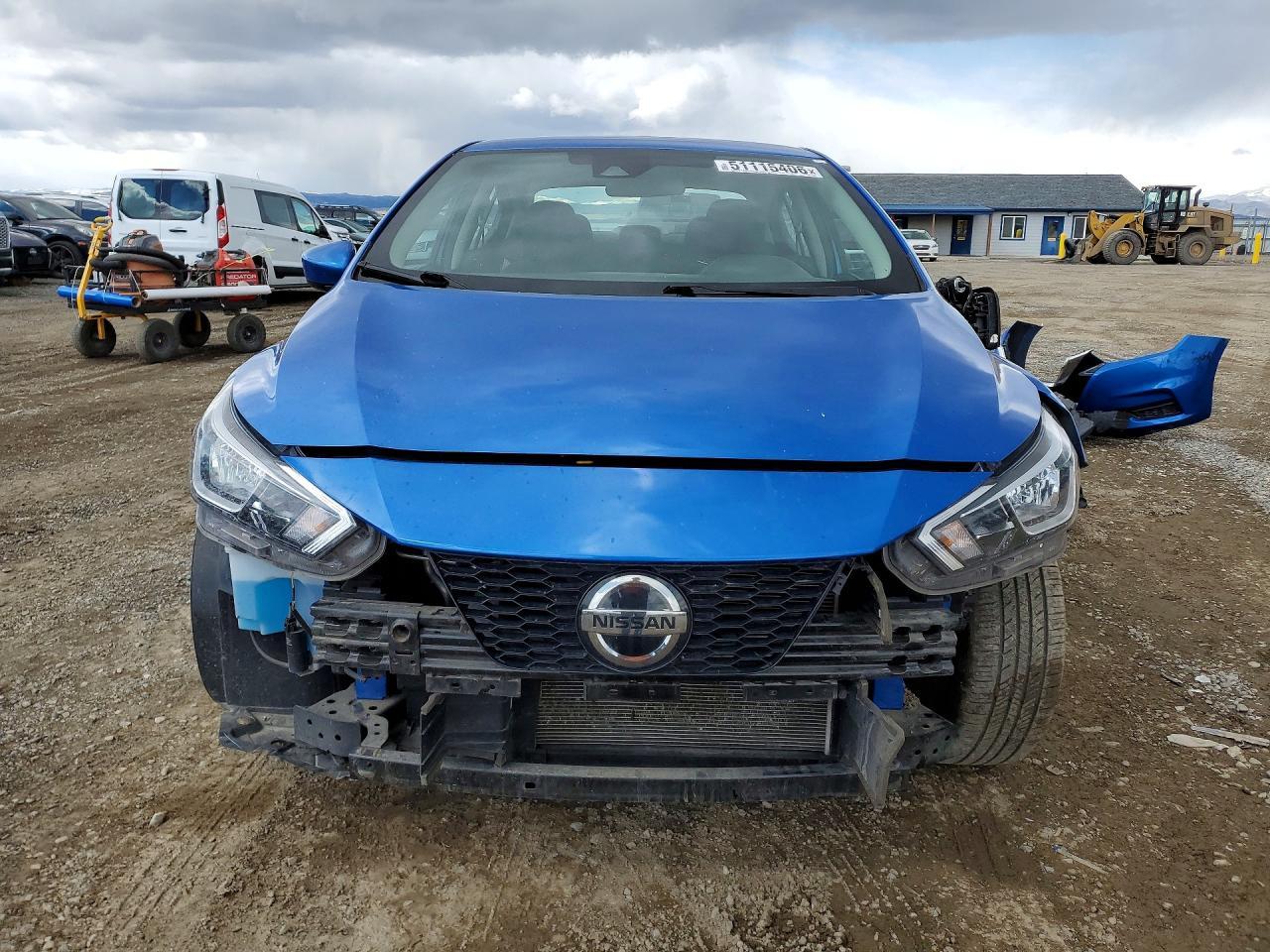 2022 Nissan Versa Sv - Image 5