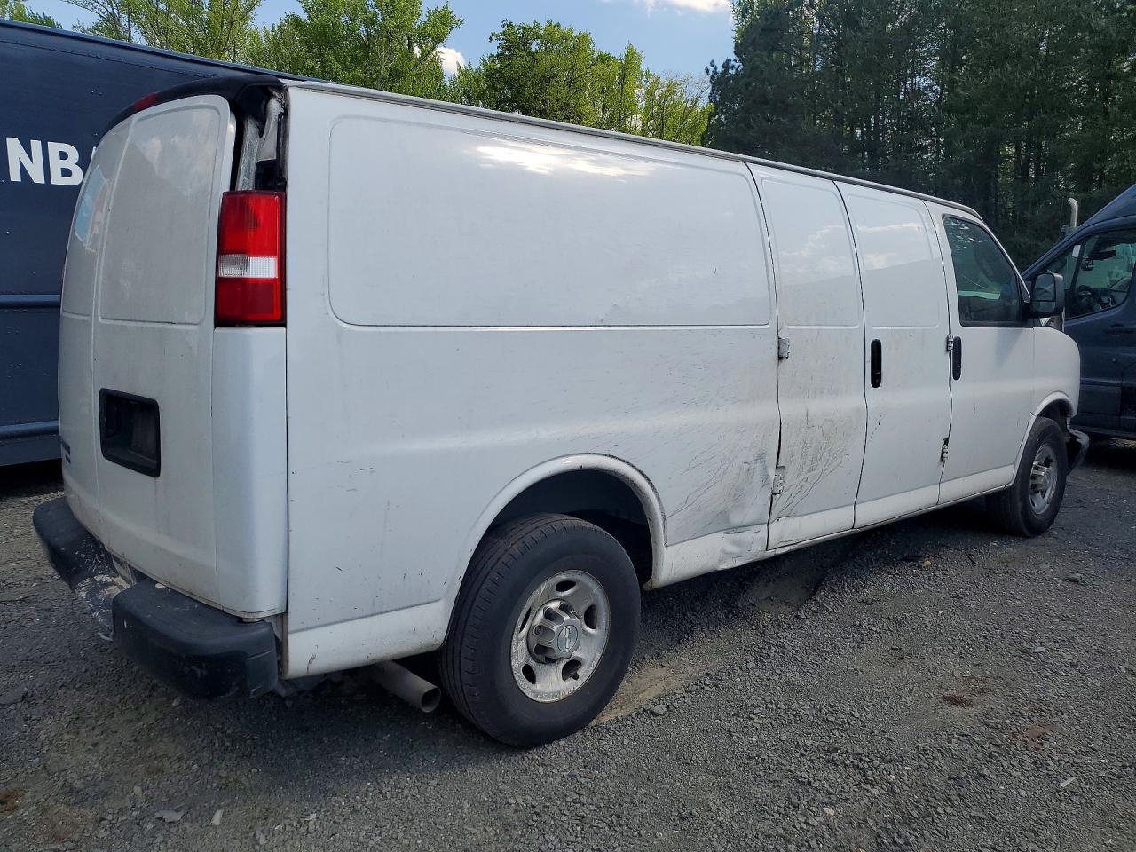 2016 Chevrolet Express Cargo Ext Delivery Van - Фото 3