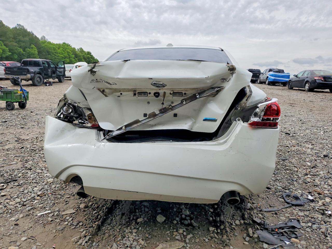 2013 Nissan Altima 2.5 - Фото 6