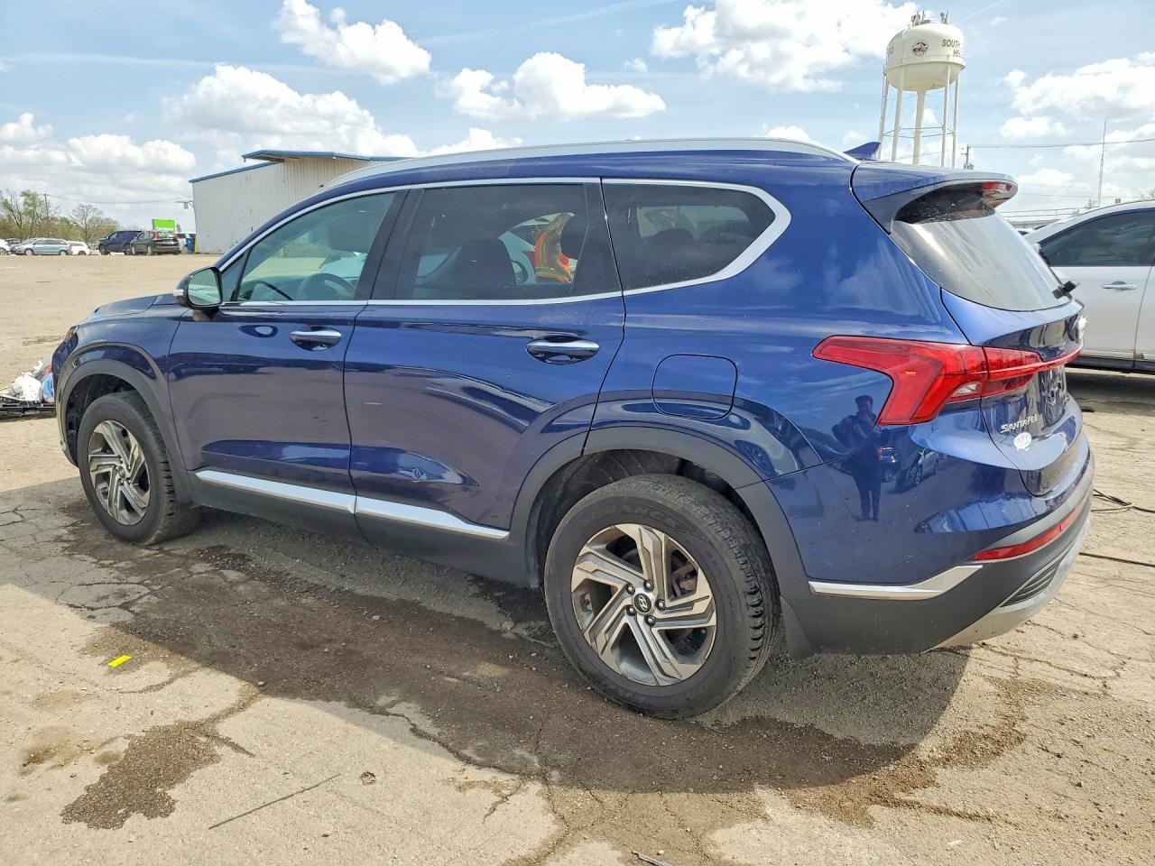 2022 Hyundai Santa Fe Sel - Image 2