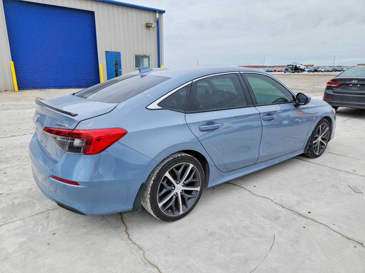 2024 Honda Civic Touring - Image 3