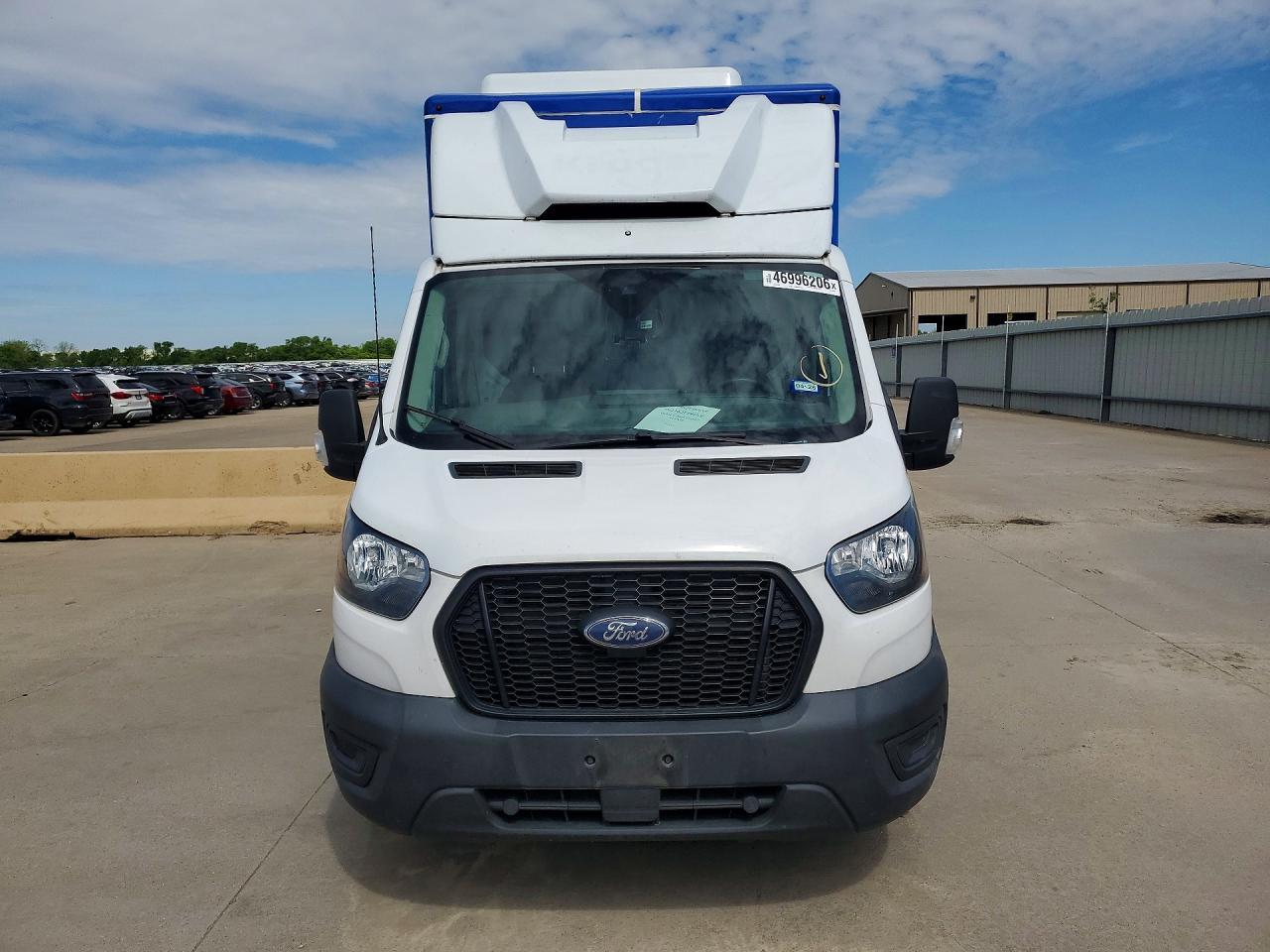 2022 Ford Transit Delivery Truck - Image 5