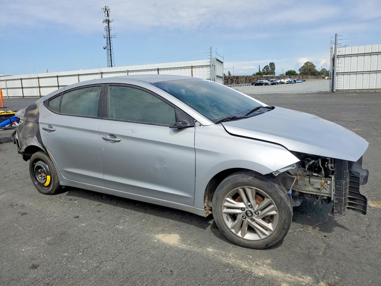 2020 Hyundai Elantra Sel - Фото 4