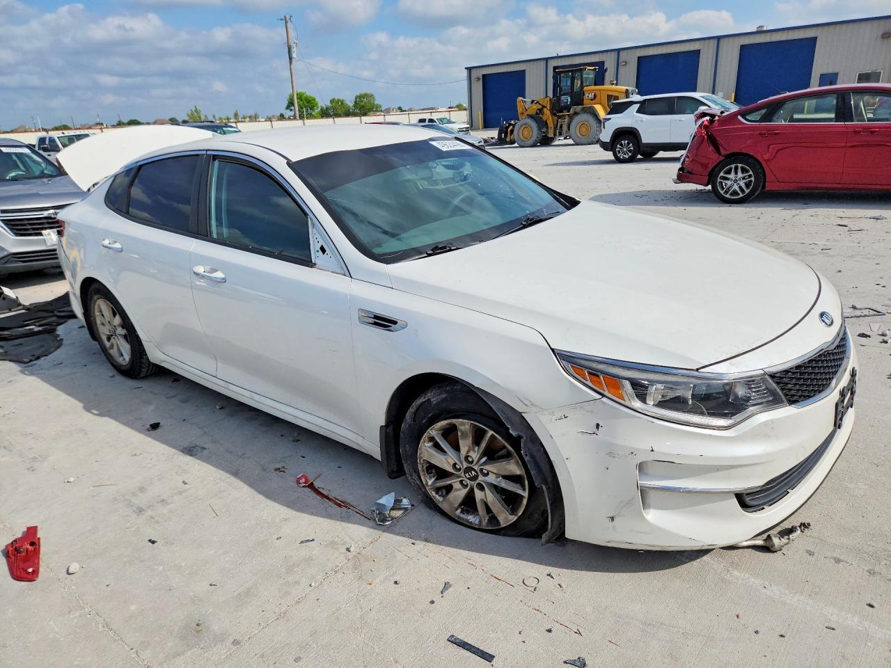 2016 Kia Optima - Image 4