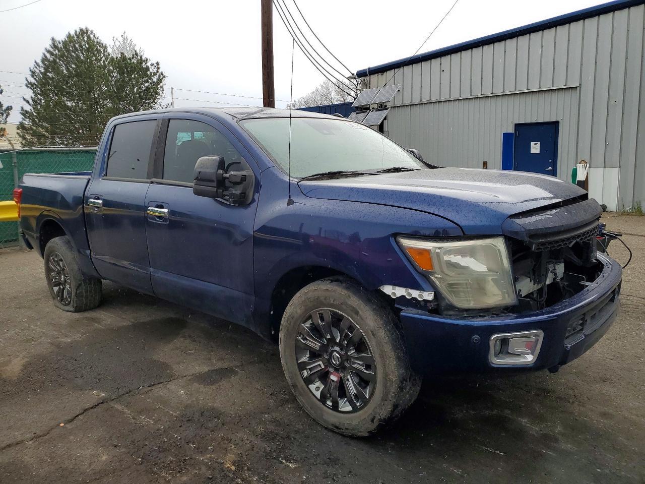 2020 Nissan Titan Sv - Фото 4