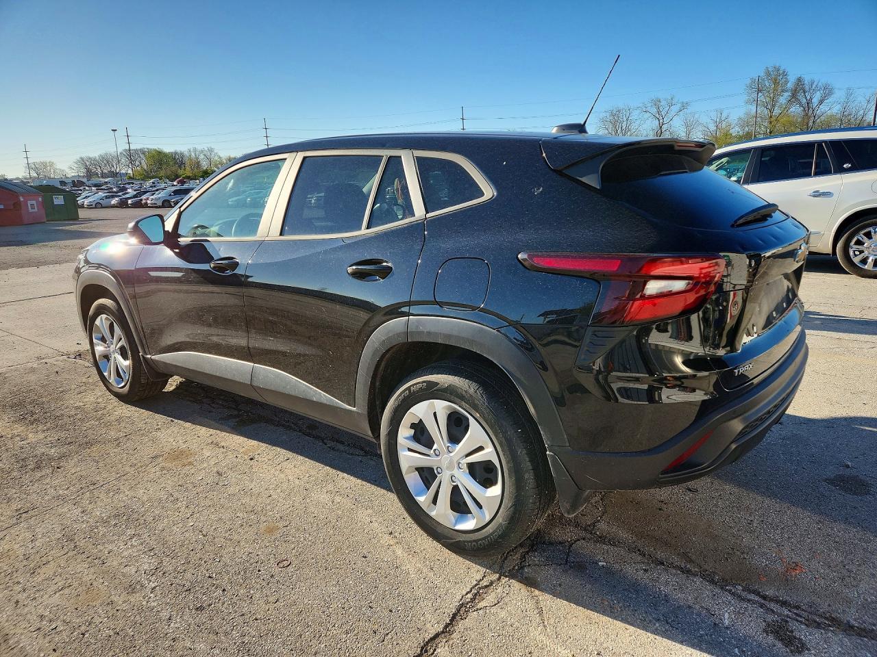 2024 Chevrolet Trax Ls - Image 2