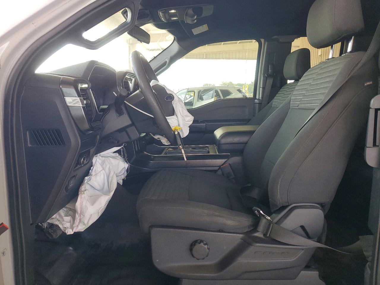 2023 Ford F150 Super Cab - Image 7