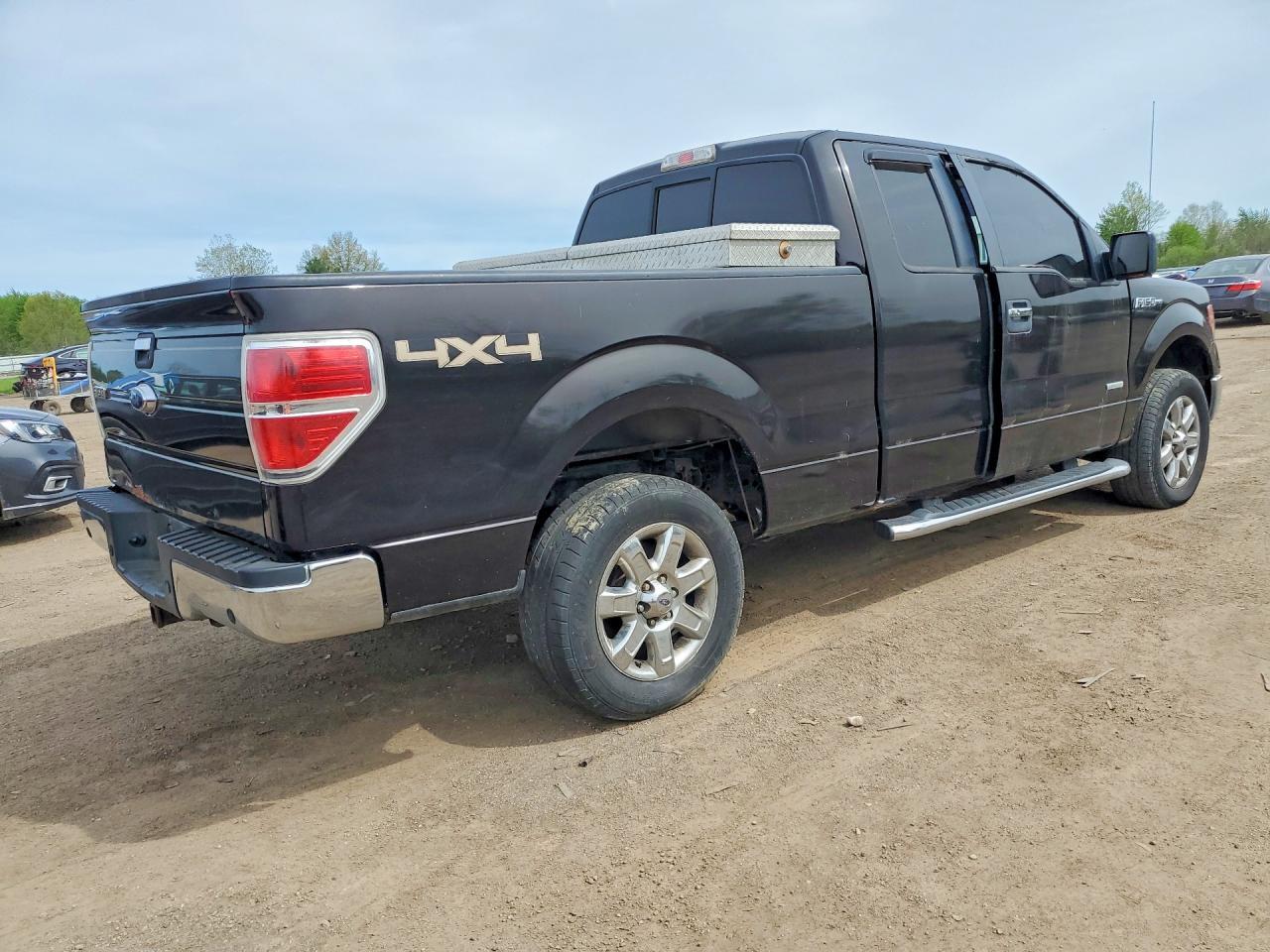 2014 Ford F150 Super Cab - Фото 3