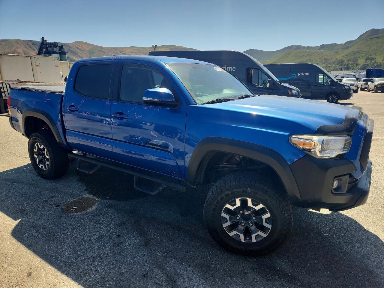 2017 Toyota Tacoma Trd Off-Road - Image 4
