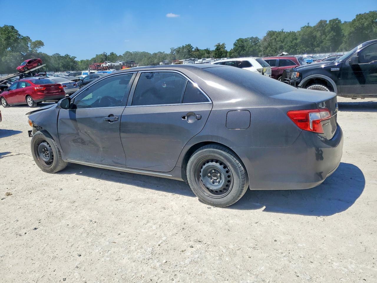 2012 Toyota Camry Le - Image 2