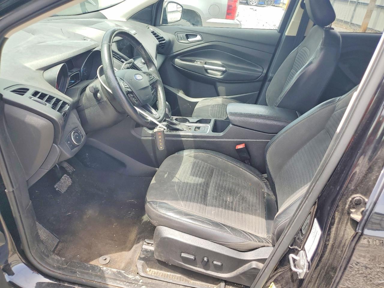 2019 Ford Escape Se - Фото 7