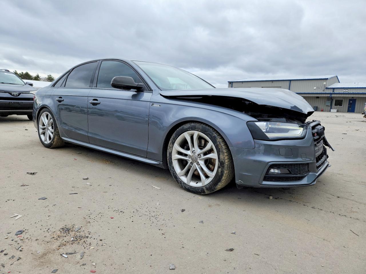 2015 Audi S4 Premium Plus - Image 4