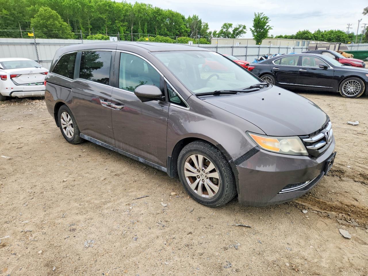 2014 Honda Odyssey Exl - Image 4