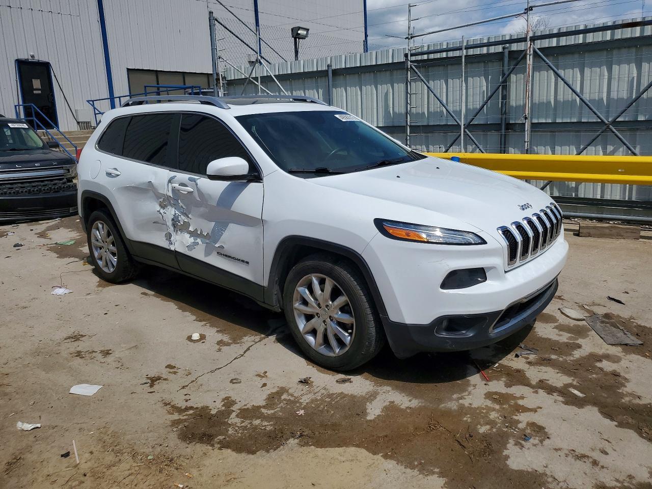 2017 Jeep Cherokee Limited - Image 4