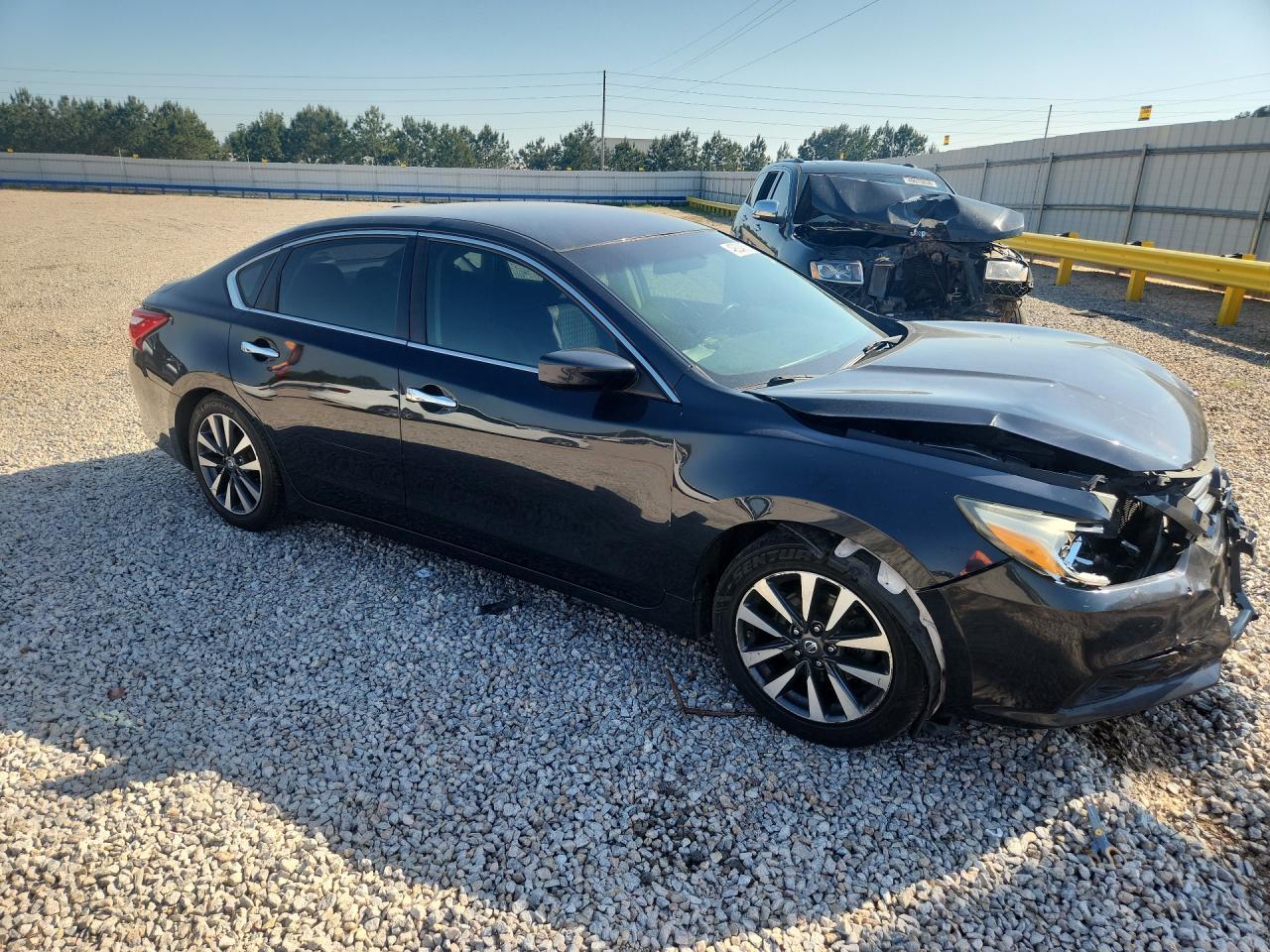 2017 Nissan Altima 2.5 Sv - Фото 4