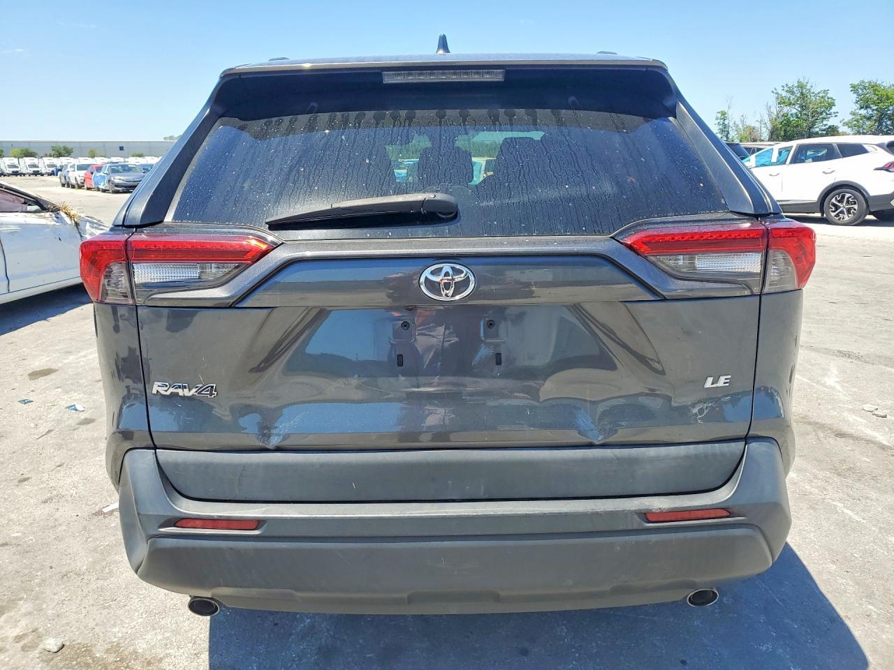 2019 Toyota Rav4 Le - Image 6