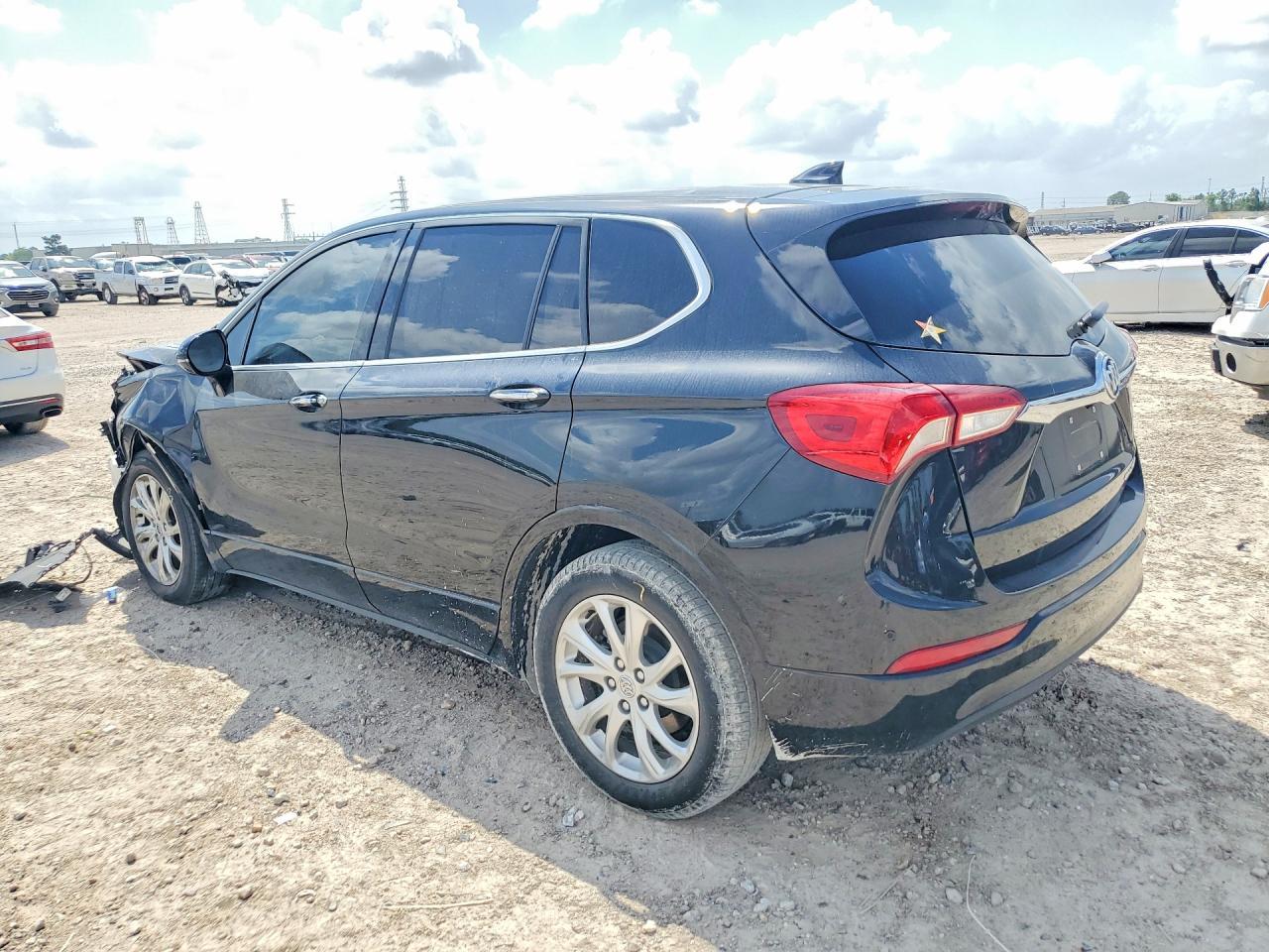 2020 Buick 4 Door - Image 2