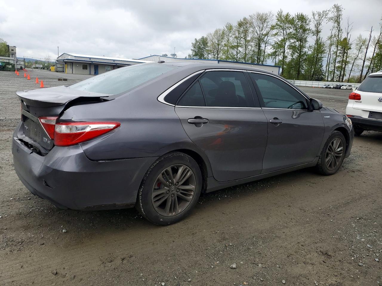 2016 Toyota Camry Hybrid Se - Фото 3