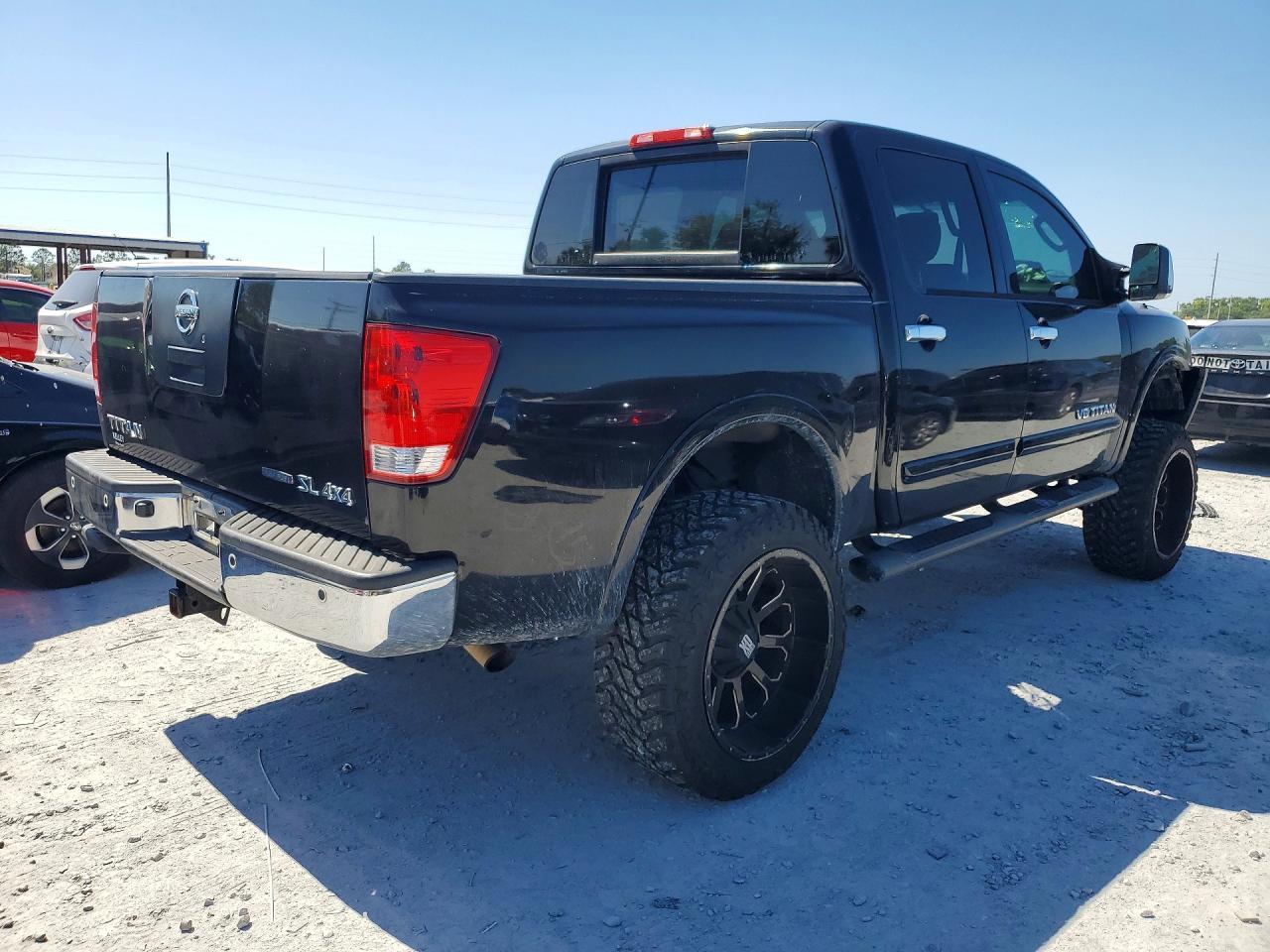 2011 Nissan Titan Sv - Фото 3
